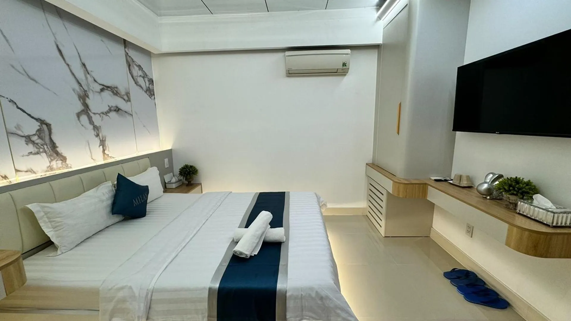 **  Ngoc San San Hotel Ho Chi Minh City Vietnam